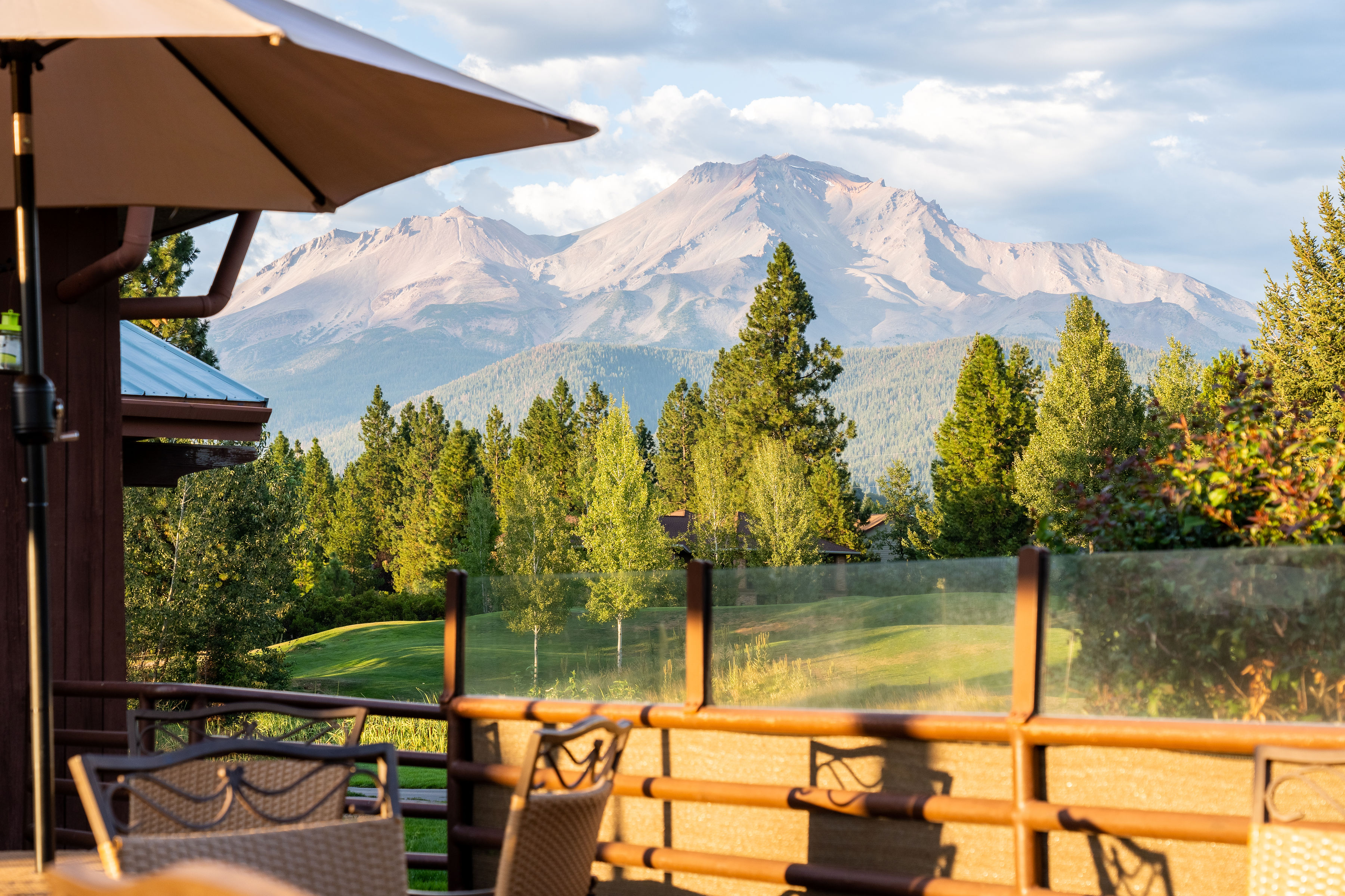 Dining - Mount Shasta Resort