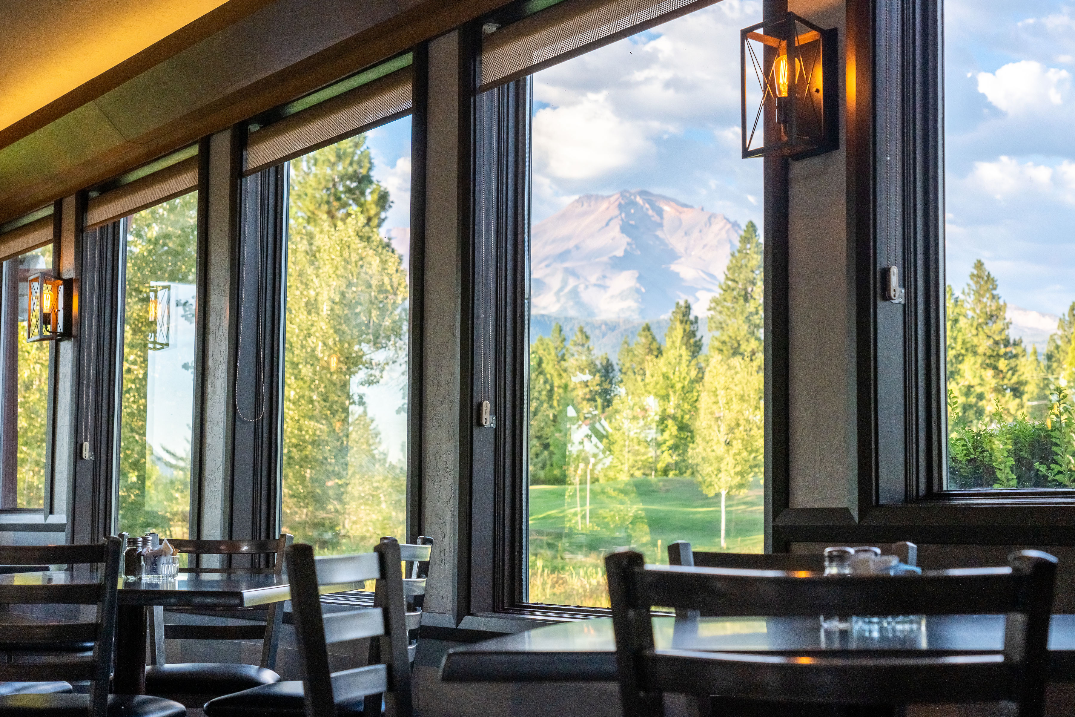 Dining - Mount Shasta Resort